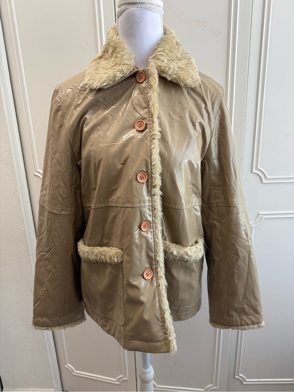 Vintage ARK Beige Faux-Shearling Trim Women’s Jacket